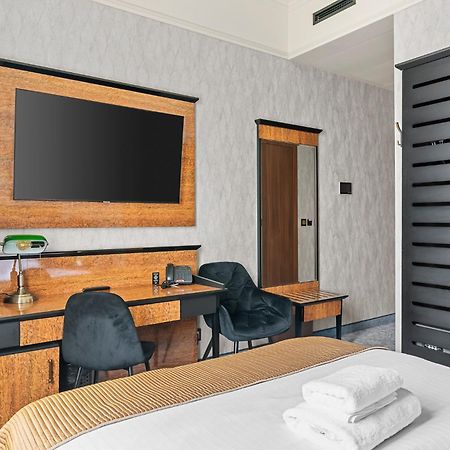 Hotel Diament Plaza Katowice Bagian luar foto