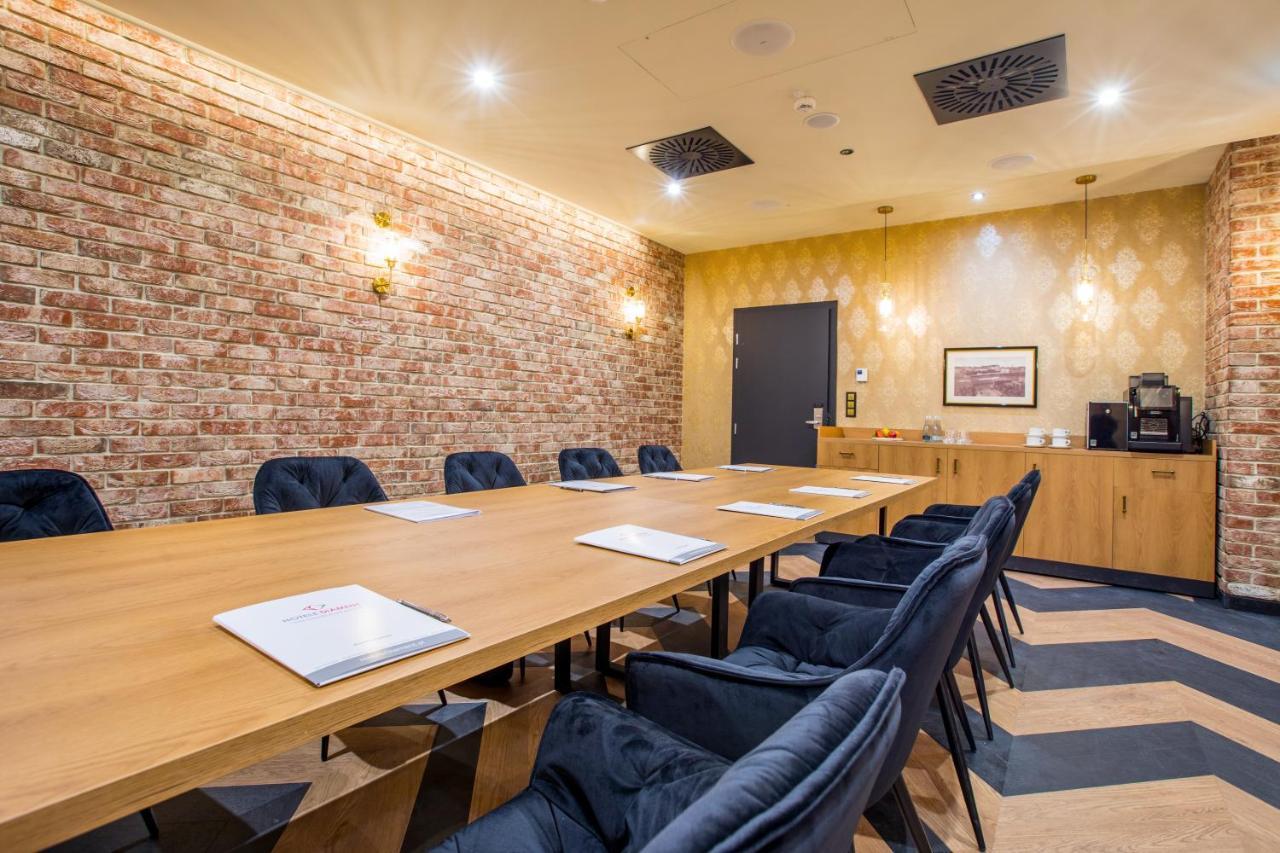Hotel Diament Plaza Katowice Bagian luar foto