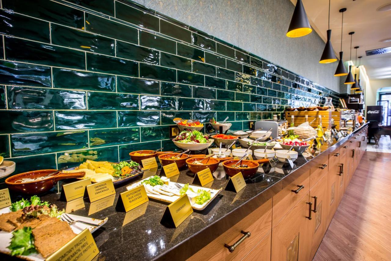 Hotel Diament Plaza Katowice Bagian luar foto