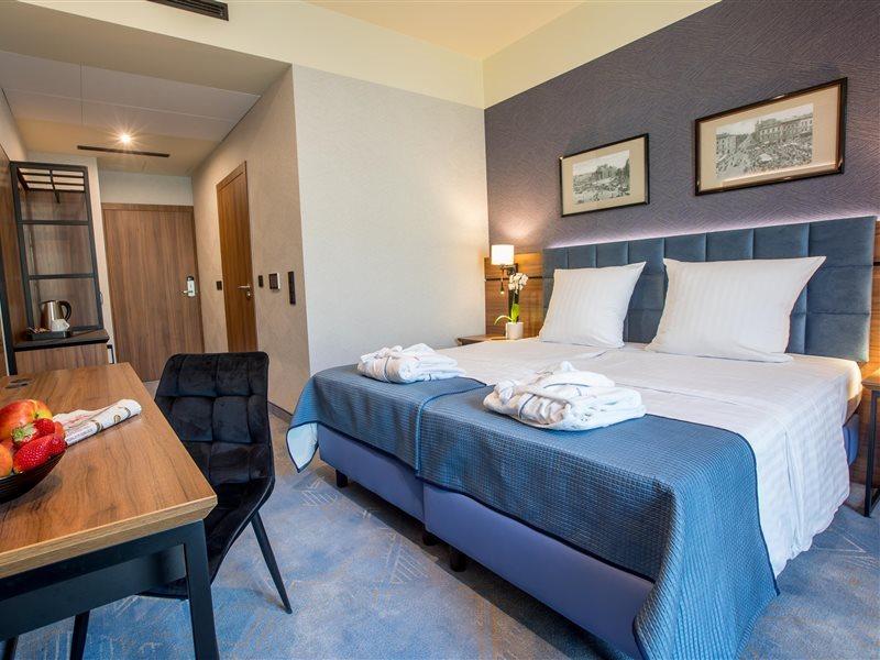 Hotel Diament Plaza Katowice Bagian luar foto