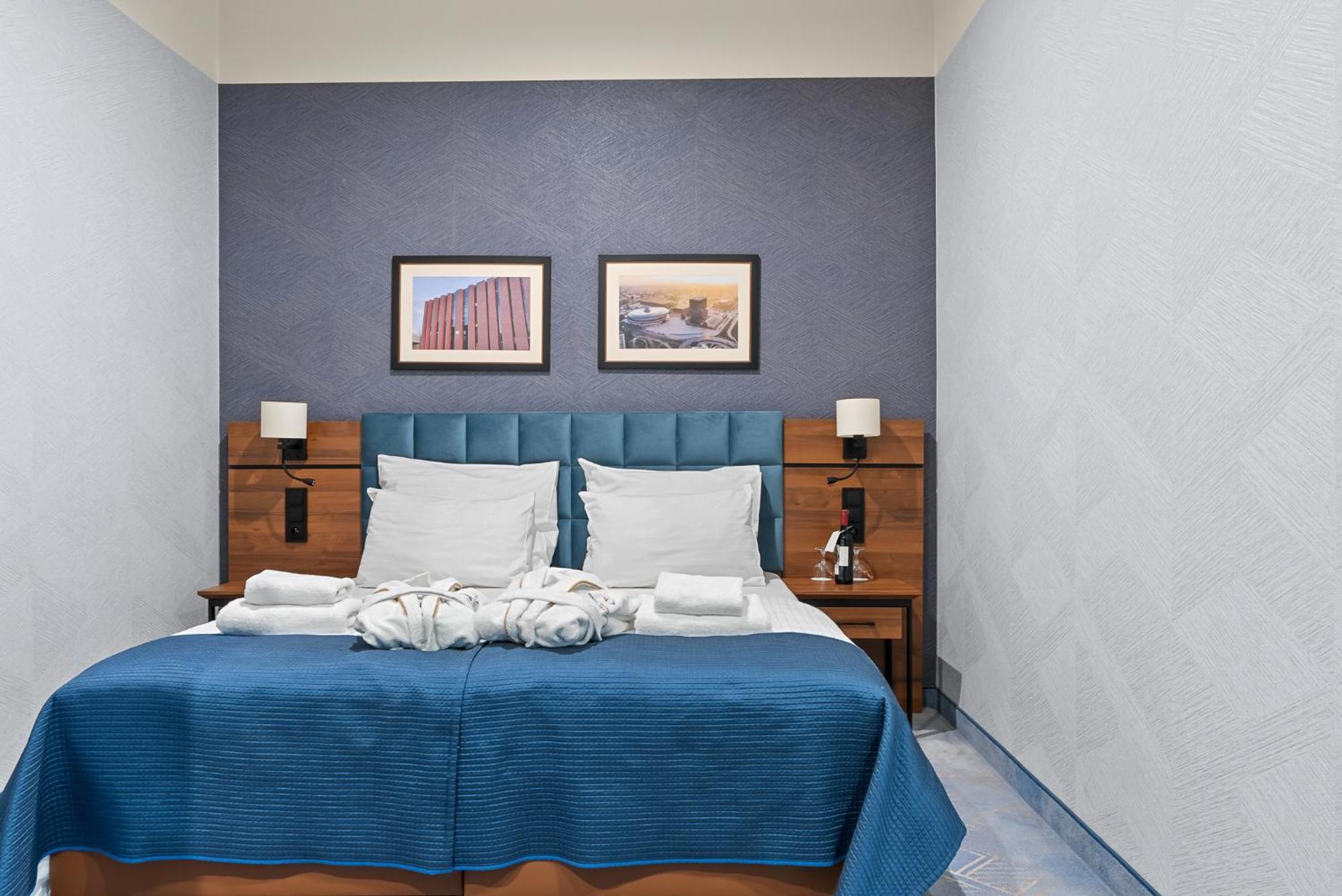 Hotel Diament Plaza Katowice Bagian luar foto